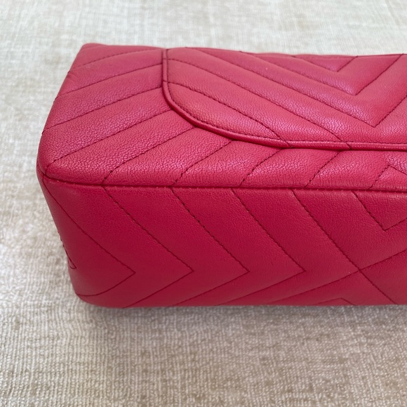 Chanel 2.55 reissue in pink sheepskin - Picture 3 of 11